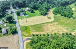 520 PHILLIPS DRIVE, COLUMBIA, PA 17512