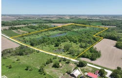 Nipa Boulevard, Fairfield, IA 52556
