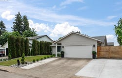 10705 NE 90TH St, Vancouver, WA 98662