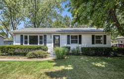 1824 Greenview Avenue, Portage, MI 49024