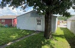 3313 Saint Charles Street, Hannibal, MO 63401
