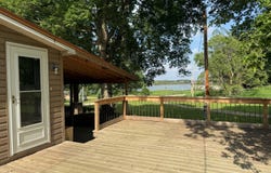 57150 892 Road, Wynot, NE 68792