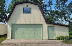 9143 N Lakeshore Drive, Grayling, MI 49738
