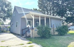1406 6TH Street, Pekin, IL 61554