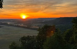 4126 Scotts Ridge Rd, Raywick, KY 40060