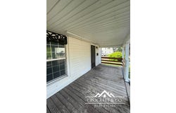 402 N 5th Street, Garden City, KS 67846