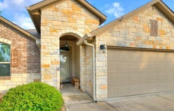 6097 Heron, Buda, TX 78610