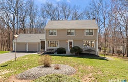 11 Hickory Hill, Vernon, CT 06066