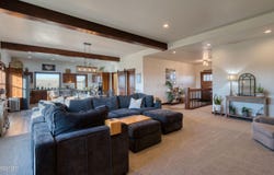 4 Ruby Ln, Moorcroft, WY 82721