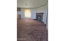 3023 Cave Springs Rd, Tazewell, TN 37879