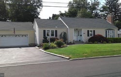 109 ORCHARD AVENUE, HIGHTSTOWN, NJ 08520