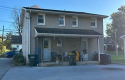 76 W CHURCH Road, DENVER, PA 17517
