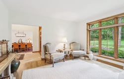 W332s9291 Red Brae Dr, Mukwonago, WI 53149