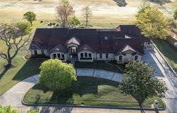 5 Country Club Road, Shawnee, OK 74801