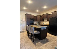 7438 S Louise Ave, Sioux Falls, SD 57110-5969