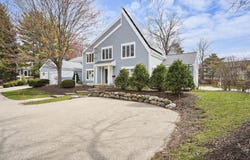 19 Red Maple Trail, Madison, WI 53717-1515