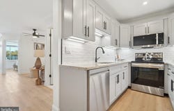 401 BROADWAY, BARNEGAT LIGHT, NJ 08006