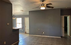 2716 18th Street, Fort Worth, TX 76106