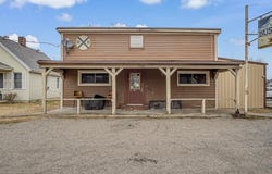 114 Russell St., Willisville, IL 62997