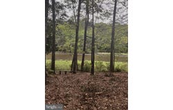 6 DOCKSIDE COURT, MONTROSS, VA 22520