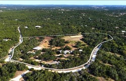 100 Rainbow's End, Wimberley, TX 78676