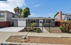105 Phelan Ave, Vallejo, CA 94590