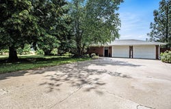 12972 S M 43 Highway, Delton, MI 49046