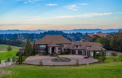 2554 Cole Rd S, Salem, OR 97306