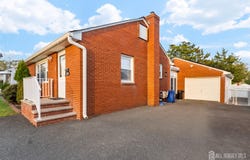 130 Cumberland Street, South Plainfield, NJ 07080