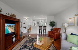 261 Grays Drive, Oswego, IL 60543