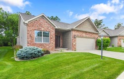 7601 N Walnut Bend Drive, Peoria, IL 61614