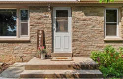 1005 Garvens Ave, Brookfield, WI 53005