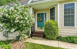 35 Andrews Drive, Uxbridge, MA 01569