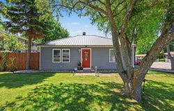 263 E 6th, Shelby, MI 49455