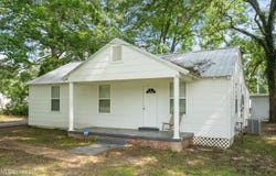 777 W Main Street, Senatobia, MS 38668