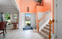 1106 Woodland Xing, Fort Wayne, IN 46825