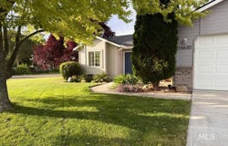 16630 N Liverpool Ln, Nampa, ID 83687