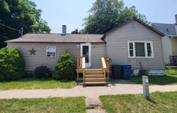 153 14th Street, Manistee, MI 49660