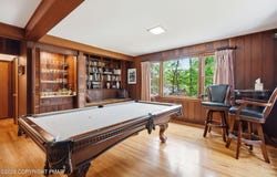 128 Crest Drive, Lake Harmony, PA 18624
