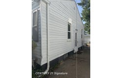 658 E Coy Avenue, Hazel Park, MI 48030