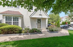 22 Richmond Court, Tinton Falls, NJ 07712