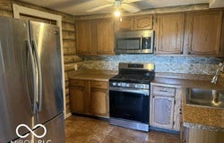 5650 E County Road 950 N, Mooreland, IN 47360