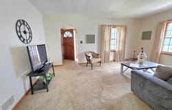 711 2nd Street SW, Mason City, IA 50401