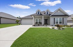 2421 Dakota Way, Crestview, FL 32536