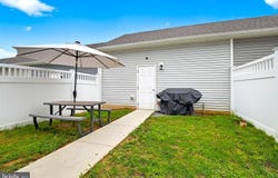 2206 BRENTFORD STREET, LANCASTER, PA 17601