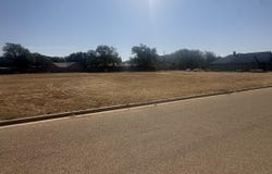 1702 Avenue L, Abernathy, TX 79311