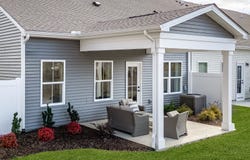 3729 S Pointe Lane, Parma, OH 44130