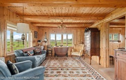 15 S RAINBOW Drive, Cora, WY 82925