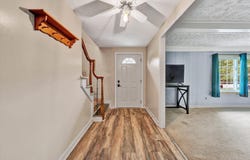 3323 Longhorn Rd, Roanoke, VA 24018