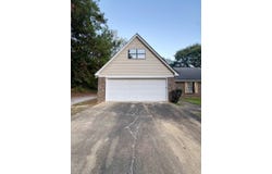 324 Deerfield Rd, Grenada, MS 38901